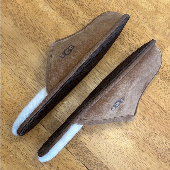 UGG Mens Scuff Suede Slippers in Chestnut, Size 12 main image 8